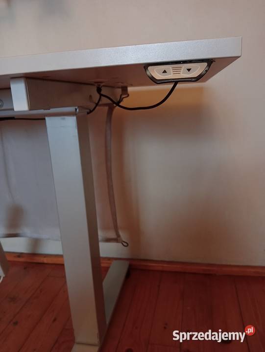 Biurko elektryczne uchwyt na 2 monitory w 100 Jaworzno sprzedam