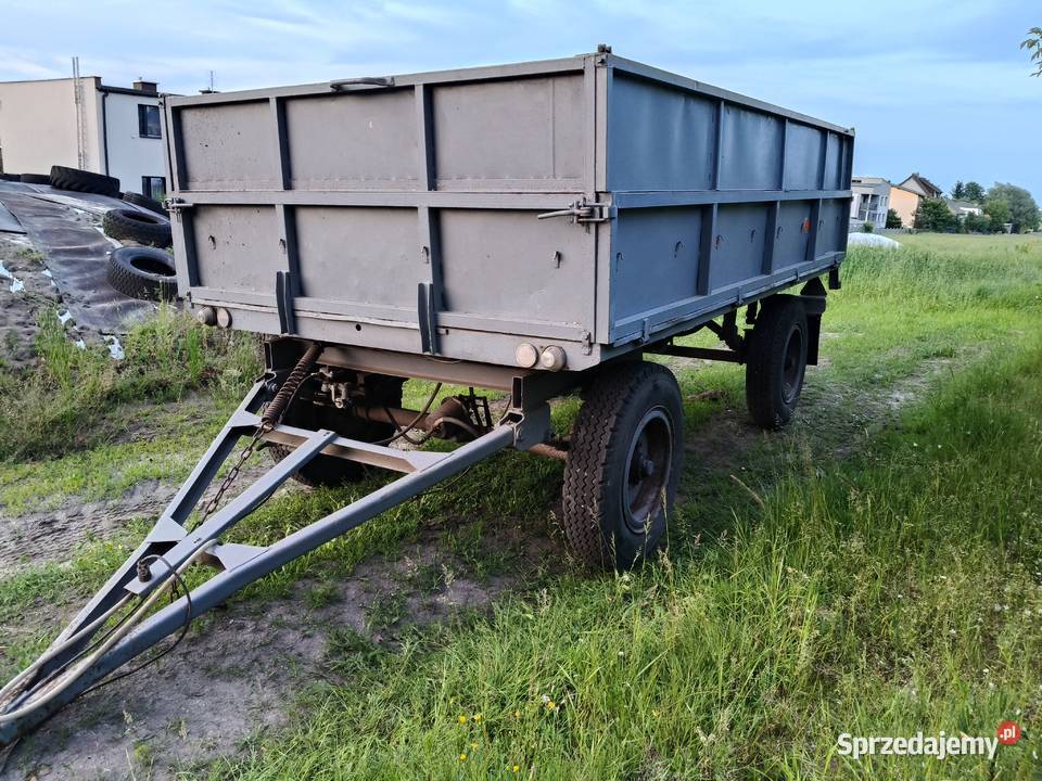 Przyczepa skrzyniowa 4t nieuszkodzony Tychy sprzedam