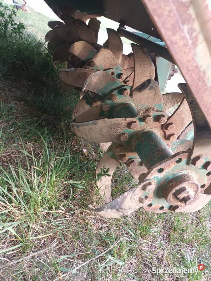 Glebogryzarka glebogryzałka ciagnikowa na walek nieuszkodzony