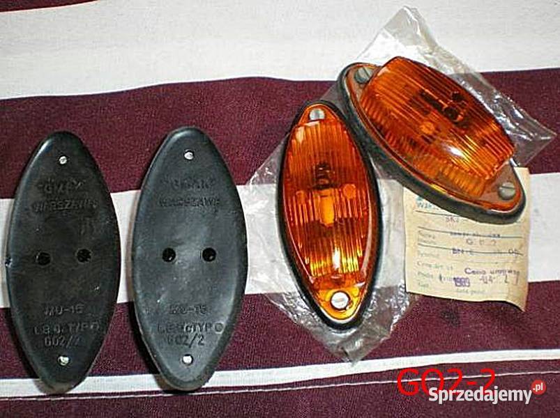 Lampa kierunkowskazu klosz E 92 F z lat PRL dostawcze Ostrów Wielkopolski