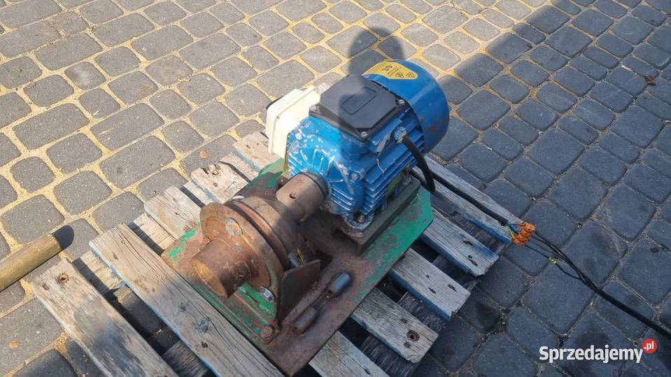 Fazowarka do kołków palisady Karsin