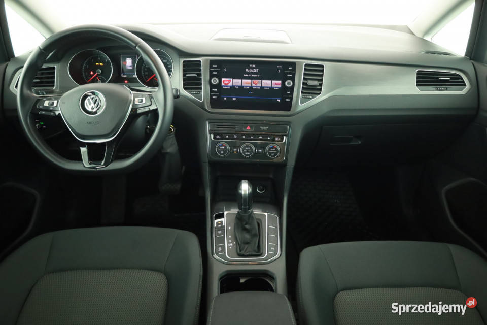 VW Golf Sportsvan 15 TSI nieuszkodzony Piaseczno