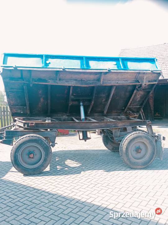 Sprzedam przyczepę Sanok D47 nieuszkodzony Bieruń