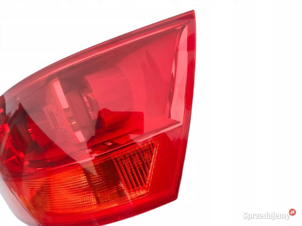 AUDI Q7 4L LAMPA PRAWY TYL KIERUNKOWSKAZ MIGACZ osobowe Oświetlenie Przemęt