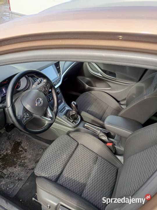 ładna Astra z małym przebiegiem lekko Oława