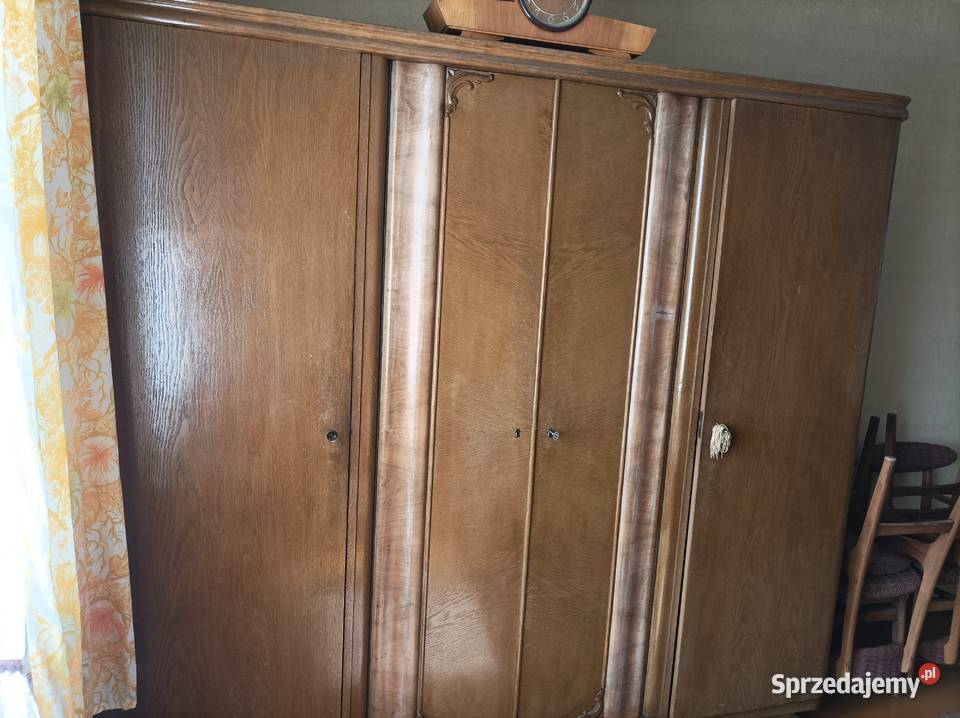 Ładna szafa z czasów drugiej wojny światowej Szafy i garderoby Nakło
