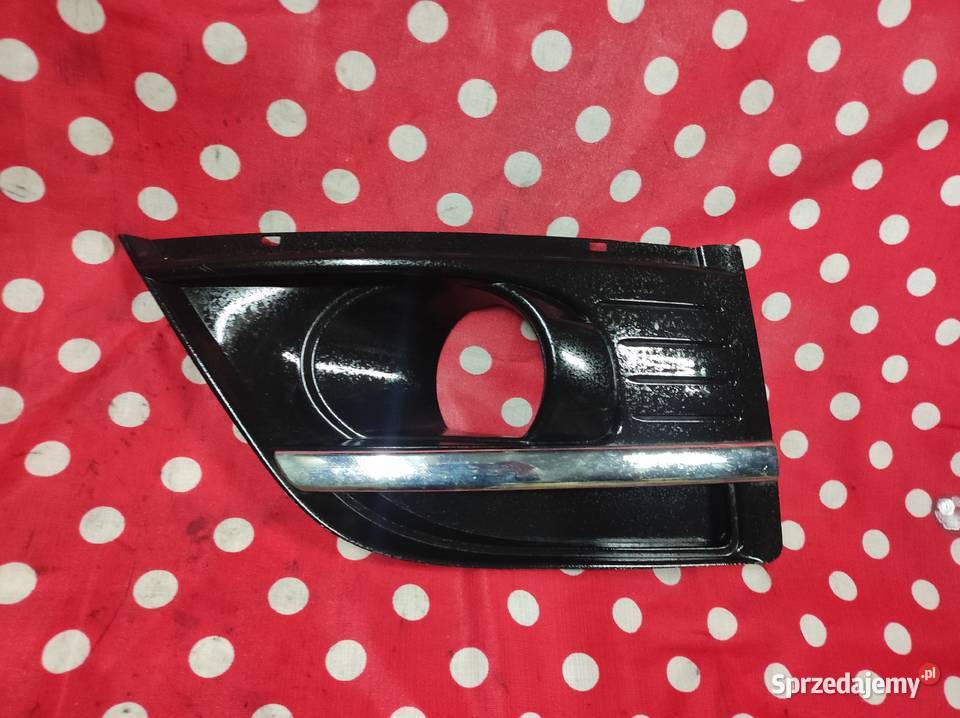 Lewa kratka zderzaka zaślepka ramka halogenu Krotoszyn