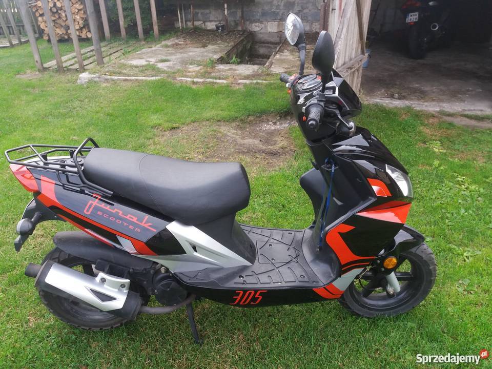 Sprzedam skuter Junak 305 503 kupiony w Polsce Mrozy