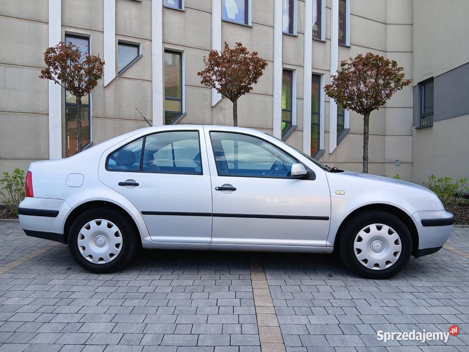VOLKSWAGEN BORA 16SR 101 Hak Holowniczy 1595cm3