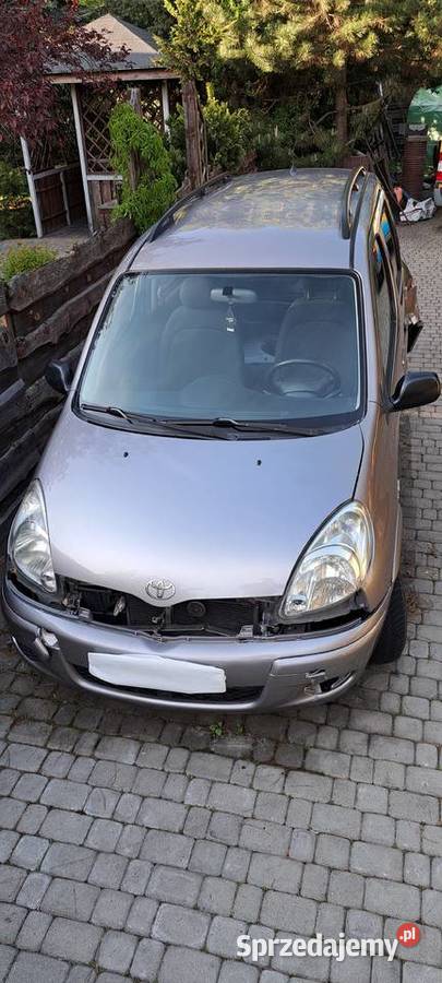 szyba przednia toyota yaris verso 2003 Przednie kujawsko-pomorskie Toruń sprzedam