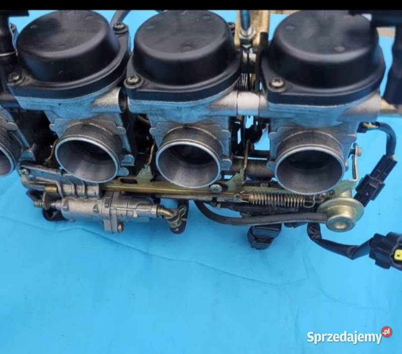 Yamaha R1 RN09 0203 RN 09 PRZEPUSTNICE WTRYSKI Nowy Tomyśl