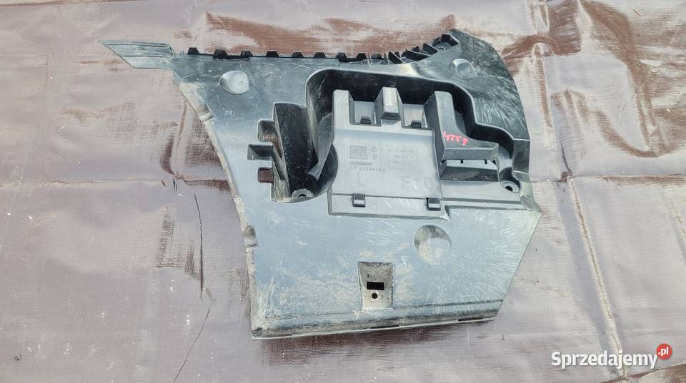 ŚLIZG ZDERZAKA LEWY TYŁ TYLNY BMW F10 Ruda Śląska