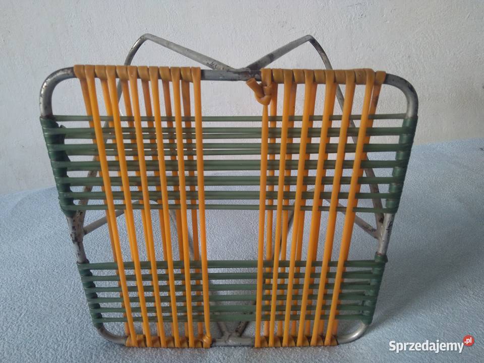 Stołek Taboret projektu W Wołkowski metal Warszawa