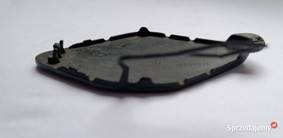 zaslepka zderzaka haka przod BMW 3 F30 F31 1518r Lipno