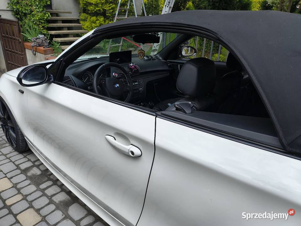 BMW seria 1 E88 125i 30