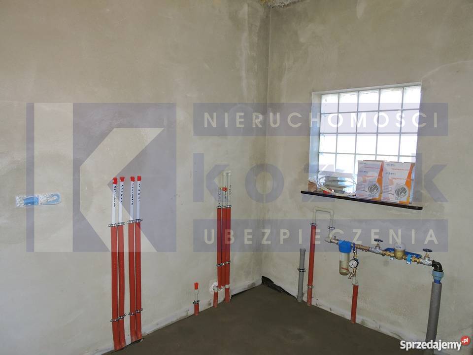 Piękny dom parterowy 140 m2 na działce 530 m2 metalowe