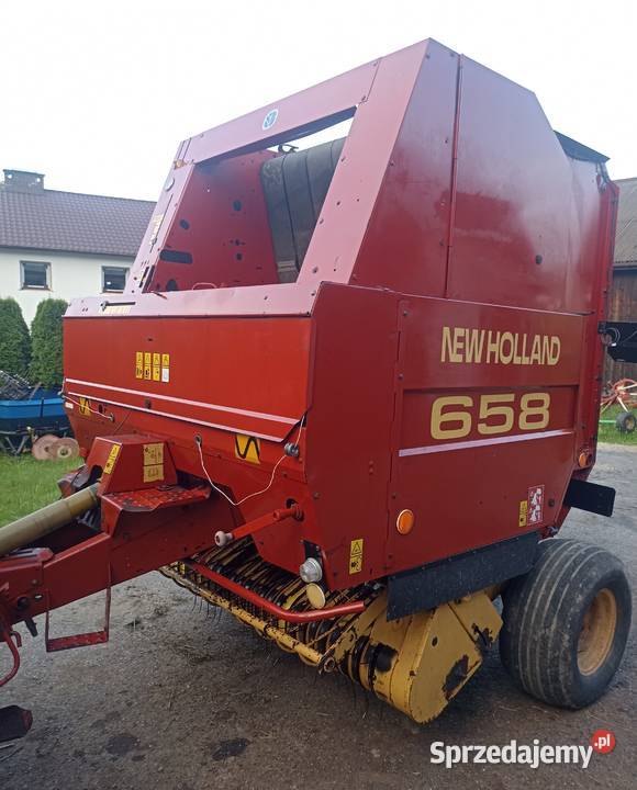 Prasa rolująca zmiennokomorowa Holland 658 małopolskie Pisarzowa