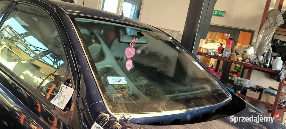 SZYBA PRZÓD TOYOTA YARIS I Lipno