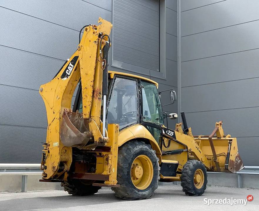 Koparko ladowarka Caterpillar 422F tez Leasing Warszawa