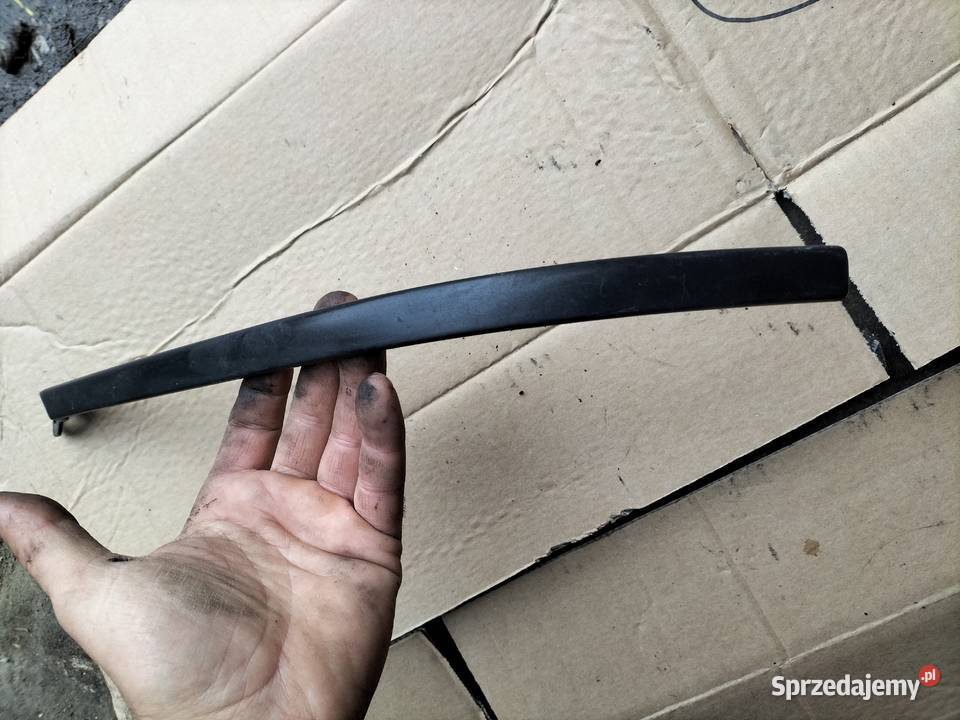 AUDI 80 B4 BLENDA LISTWA POD LAMPE PRAWA lubelskie