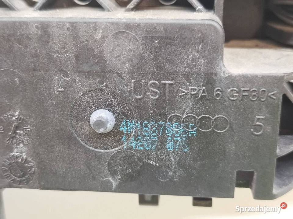 KLAMKA ZEWNĘTRZNA LEWA PRZÓD LC9X KEYLESS osobowe