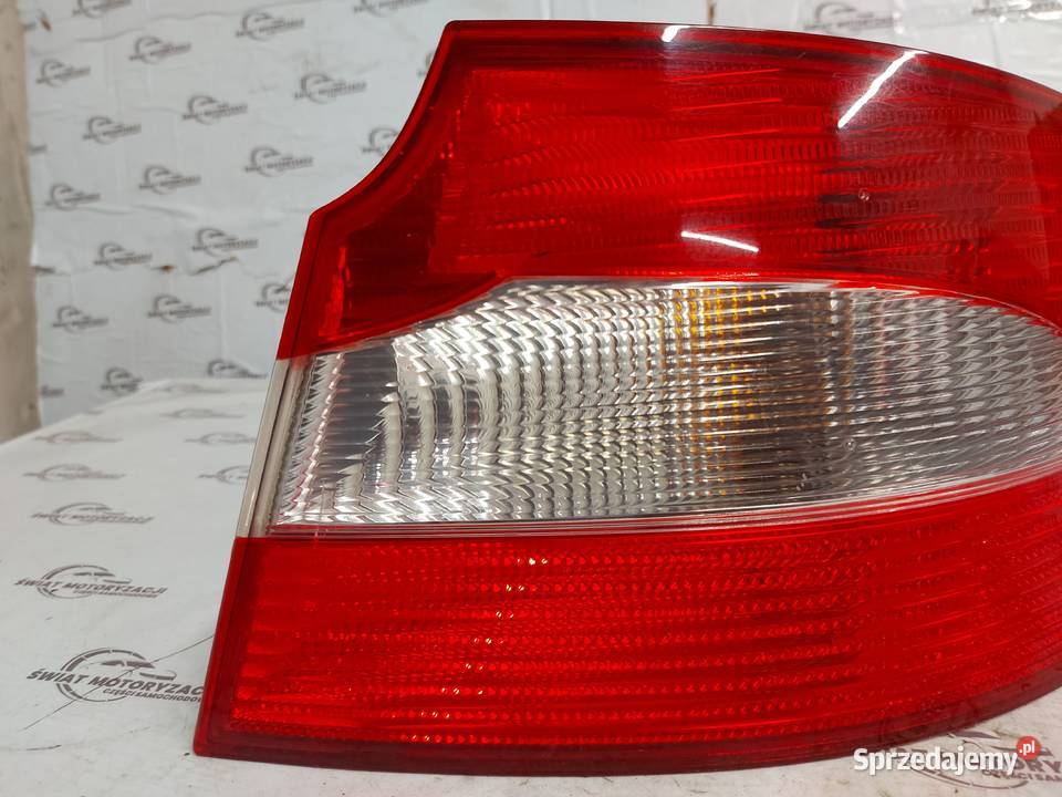 SKODA SUPERB II 10r lampa prawa tył 3T5945096 Kielce