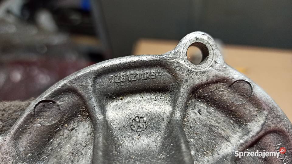 POMPA WODY PASSAT A4 B5 A6 C5 POLO19 TDI SDI 64 Dębica