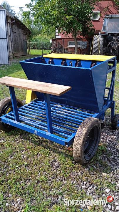 Sadzarka do czosnku Źrebce sprzedam