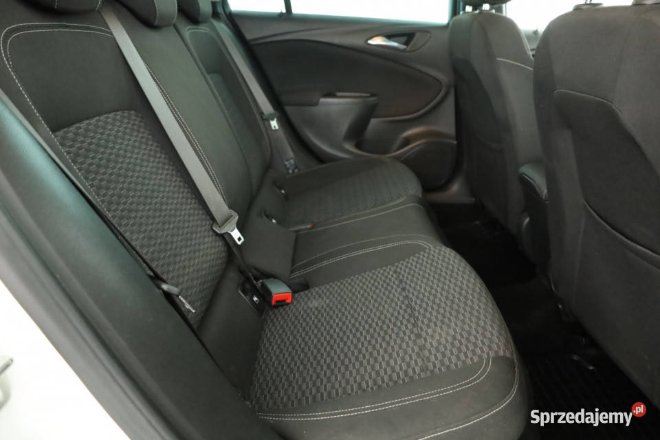 Opel Astra 16 CDTI biały Piaseczno
