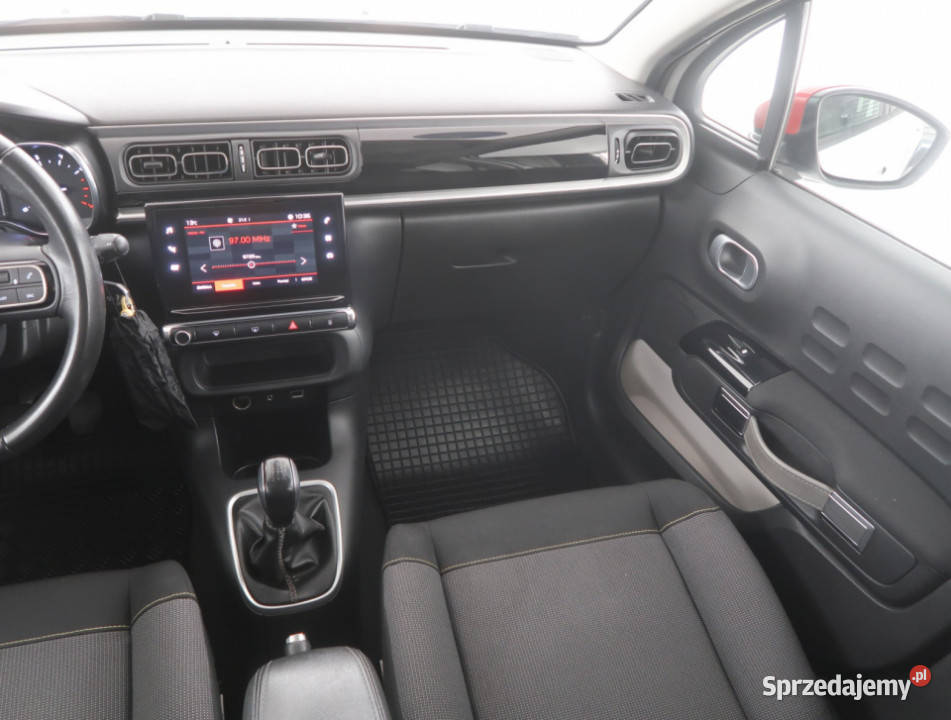 Citroen C3 12 PureTech światła do jazdy dziennej Motoryzacja Bielany Wrocławskie