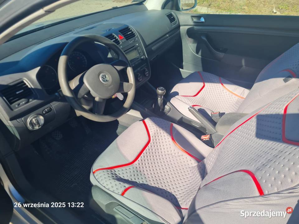 GOLF 5 SPRAWNY Z OPŁATAMI 2004r Grajewo