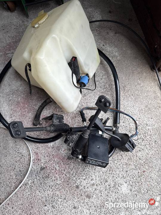 Spryskiwacze lamp BMW e36 coupe itp rarytas Goleniów
