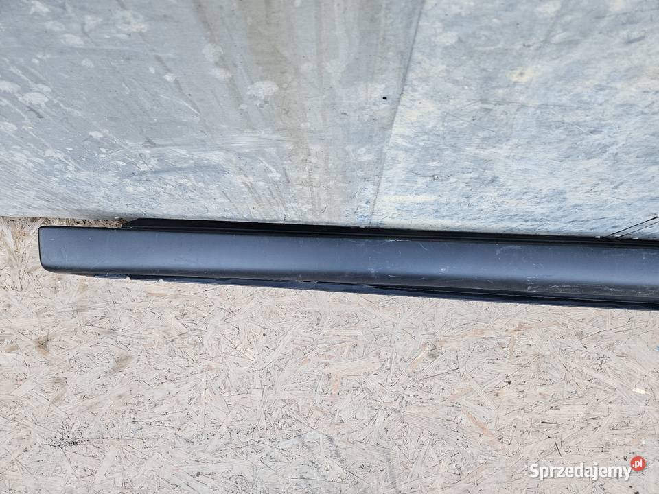 MITSUBISHI OUTLANDER III LISTWA PROGOWA LEWA wielkopolskie Międzychód