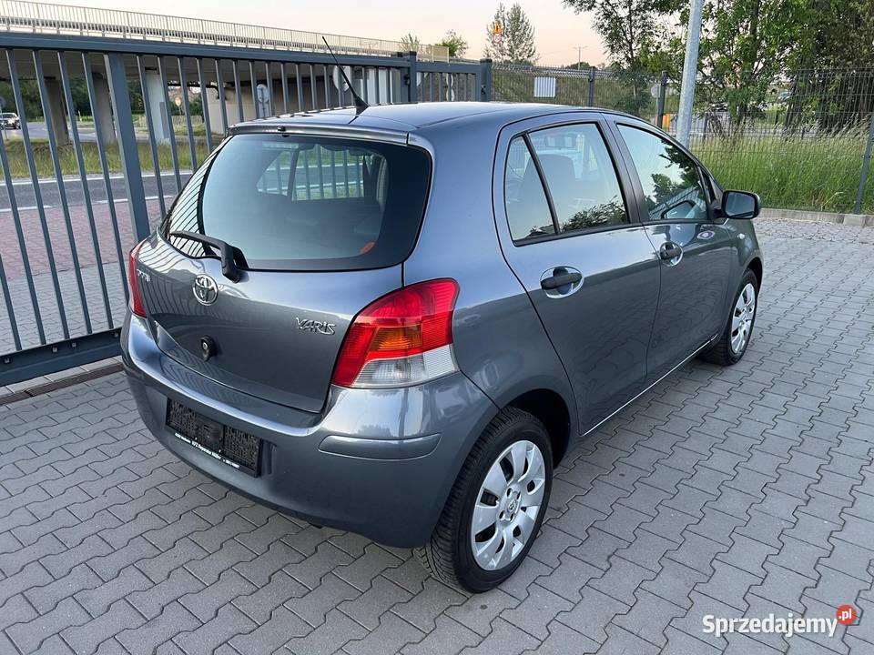 Toyota Yaris 10 Super stan z Niemiec podkarpackie Dębica