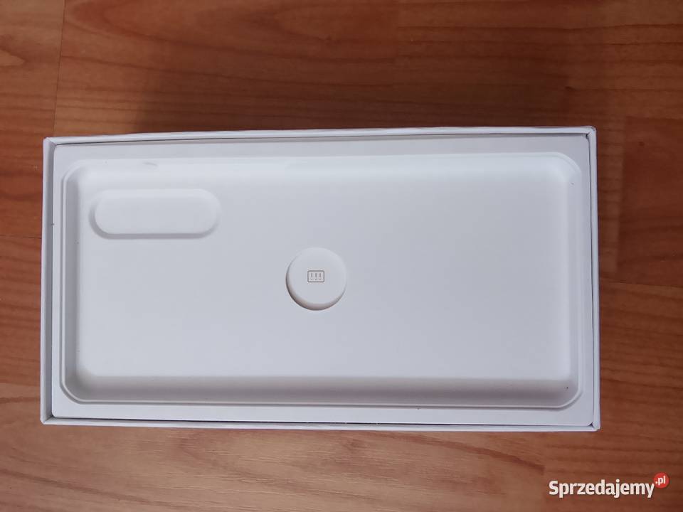 Nowy powystawowy Huawei P 30 pro 8gb256gb Telefony komórkowe sprzedam