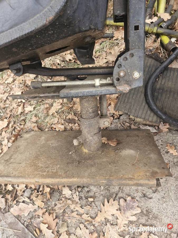 Siedzenie z obrotnicą ostrówek k162 ursus Barlinek