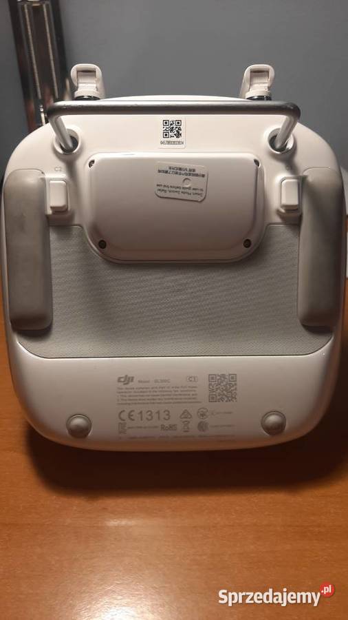 Dron DJI Phantom 4 Kamera 4KKarta Pamięci