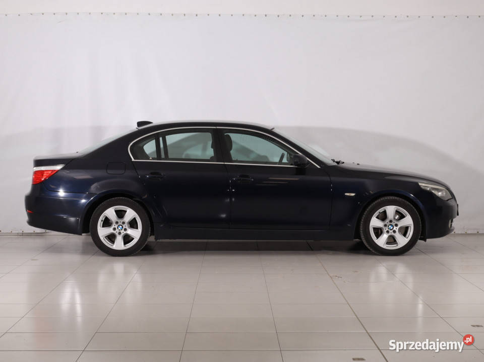 BMW 5 530i