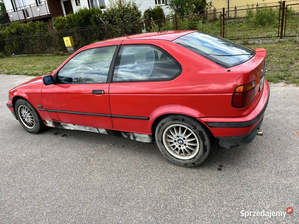 Bmw E36 automat compact fajna baza do renowacji 1006KM