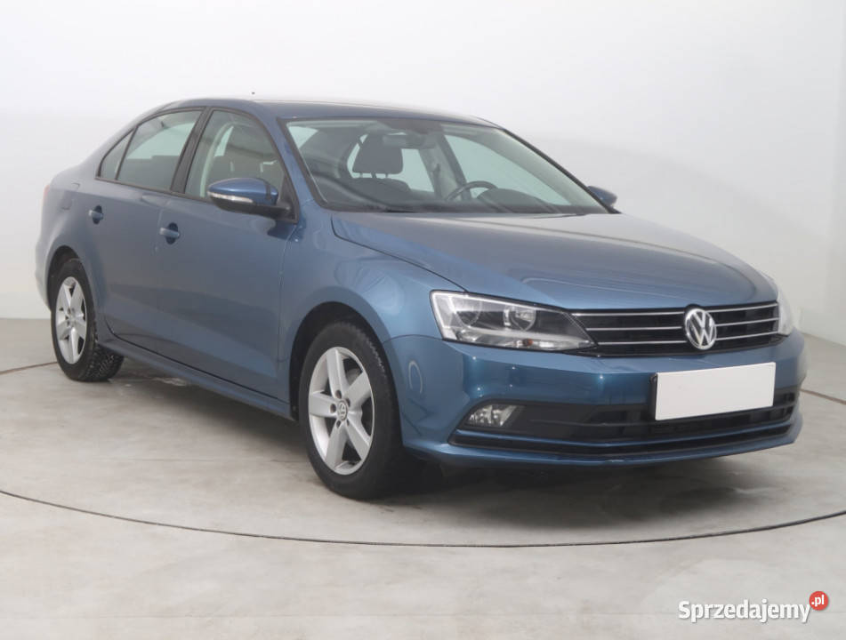 VW Jetta 12 TSI bluetooth Bielany Wrocławskie