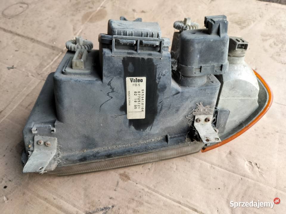 LAMPA PRZÓD PRAWA VW POLO CADDY 6K5941010A Kamień-Kolonia