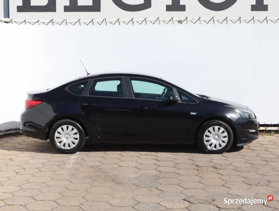 Opel Astra 14 T radio Opel łódzkie