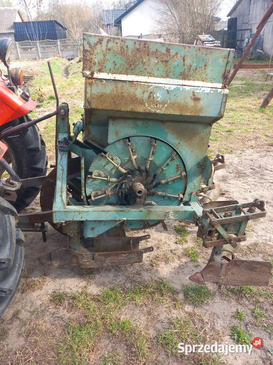 sadzarka do ziemniaków nieuszkodzony mazowieckie Czarny Ług