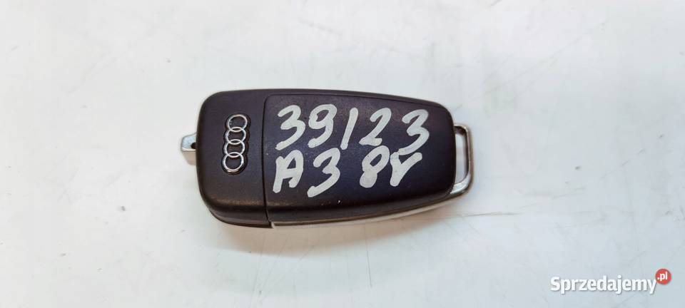 KLUCZYK PILOT SCYZORYK AUDI A3 8V 8V0837220D Stacyjki i kluczyki Przystajń