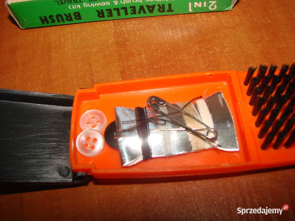 mała szczotka podróżna