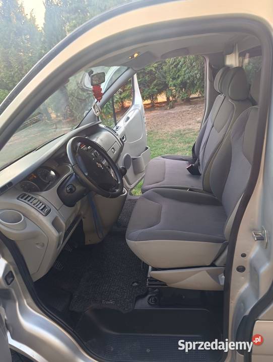 Opel Vivaro Lift Long długi klima zarejestrowany lubelskie Poniatowa