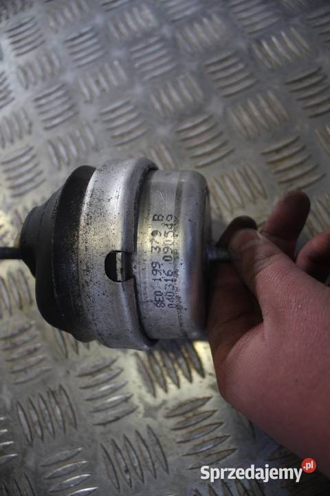 PODUSZKA SILNIKA AUDI A4 B6 20 FSI 8E0199379B