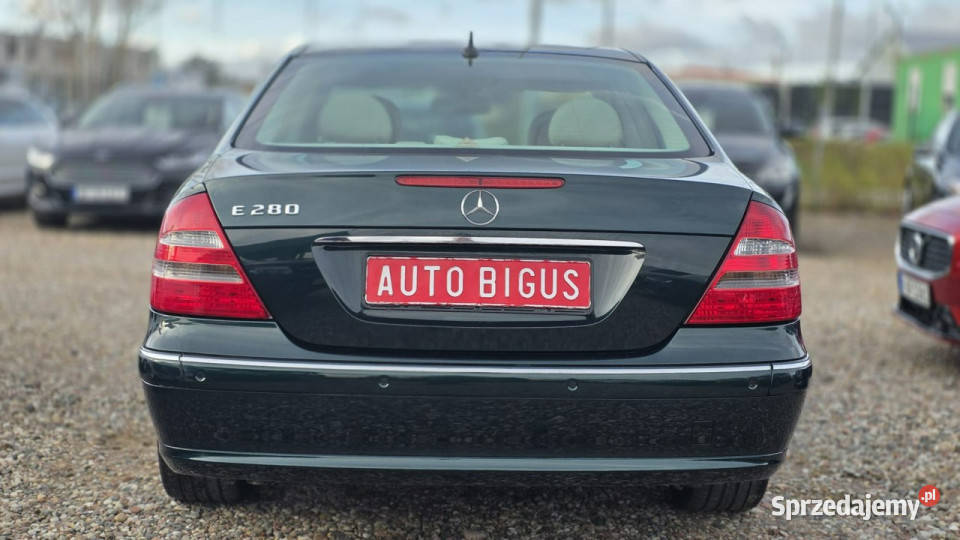 Mercedes E 280 stan kolekcjonerski W211 20022009 Mercedes-Benz
