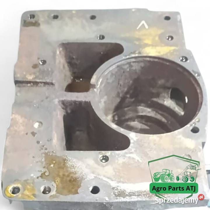 Podpora Wspornik Przednia oś 926301010011 FENDT Ciechanowiec