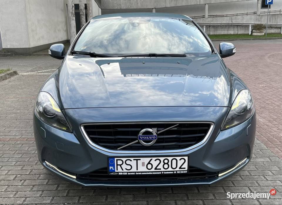Piękne VOLVO V40 20D 5 cyl 150 Nawigacja Xenon tempomat Stalowa Wola